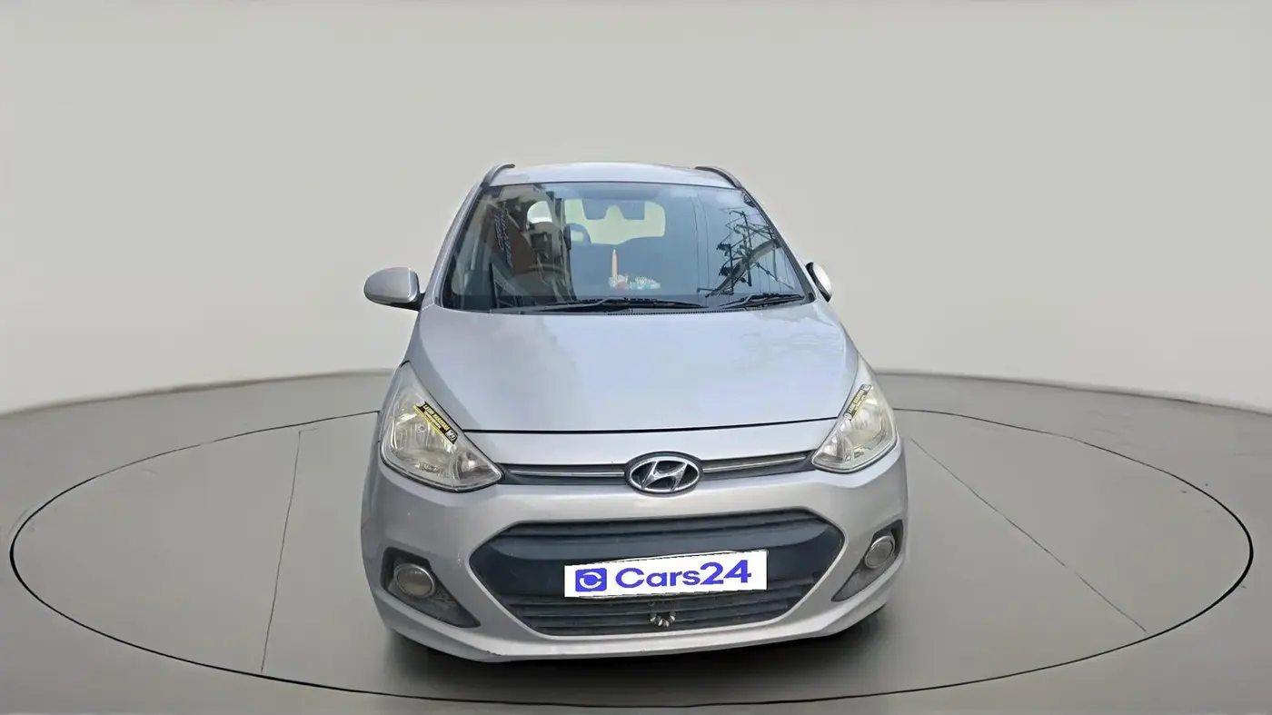 2016 Hyundai Grand i10 SPORTZ 1.2 KAPPA VTVT, Petrol, Manual, 1,11,333 km, exterior