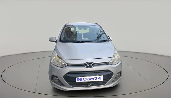 2016 Hyundai Grand i10 SPORTZ 1.2 KAPPA VTVT, Petrol, Manual, 1,11,333 km, exterior