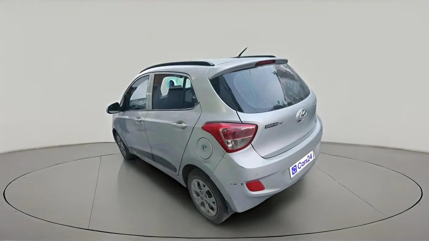 2016 Hyundai Grand i10 SPORTZ 1.2 KAPPA VTVT, Petrol, Manual, 1,11,333 km, exterior