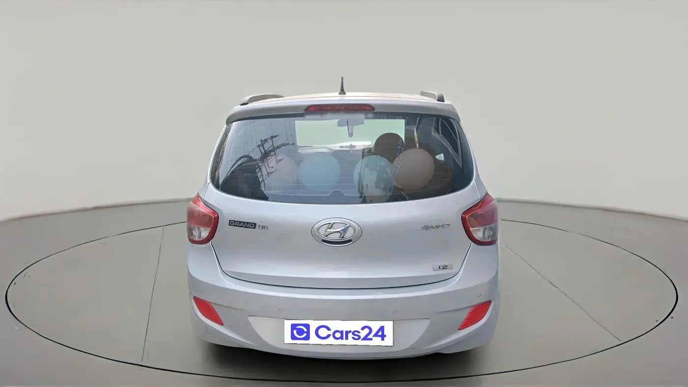 2016 Hyundai Grand i10 SPORTZ 1.2 KAPPA VTVT, Petrol, Manual, 1,11,333 km, exterior