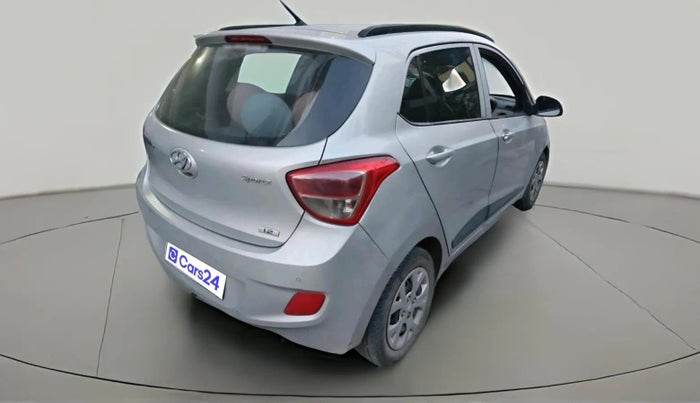 2016 Hyundai Grand i10 SPORTZ 1.2 KAPPA VTVT, Petrol, Manual, 1,11,333 km, exterior