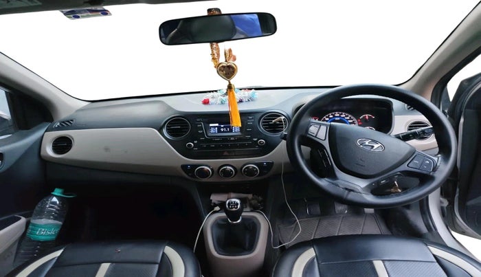 2016 Hyundai Grand i10 SPORTZ 1.2 KAPPA VTVT, Petrol, Manual, 1,11,333 km, interior
