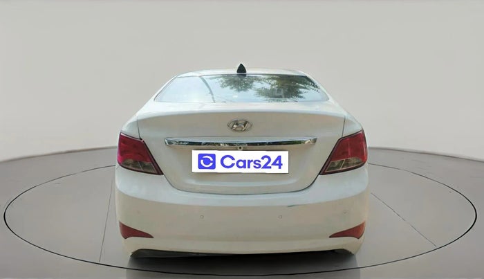 2015 Hyundai Verna FLUIDIC 1.6 VTVT SX, Petrol, Manual, 80,892 km, exterior