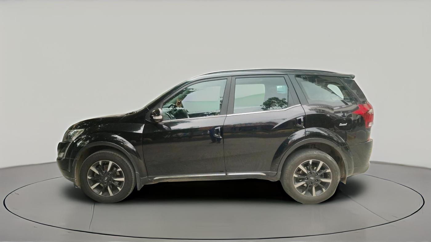 2019 Mahindra XUV500 W11, Diesel, Manual, 54,620 km, exterior