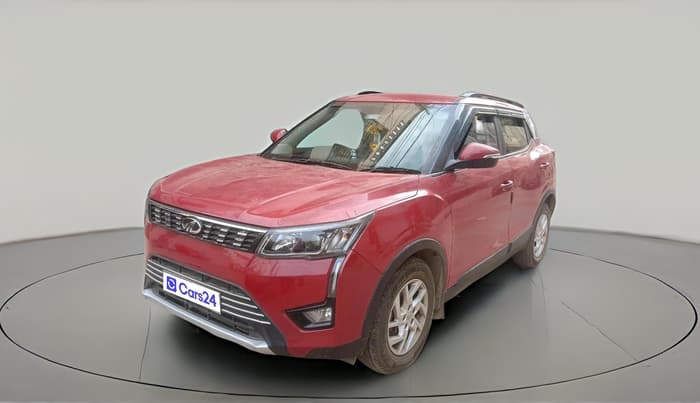 2022 Mahindra XUV300 W8 1.2 PETROL, Petrol, Manual, 55,261 km, exterior