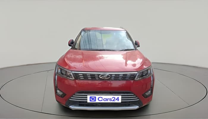 2022 Mahindra XUV300 W8 1.2 PETROL, Petrol, Manual, 55,261 km, exterior