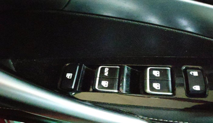 2019 MG HECTOR SHARP 1.5 DCT PETROL, Petrol, Automatic, 98,568 km, interior