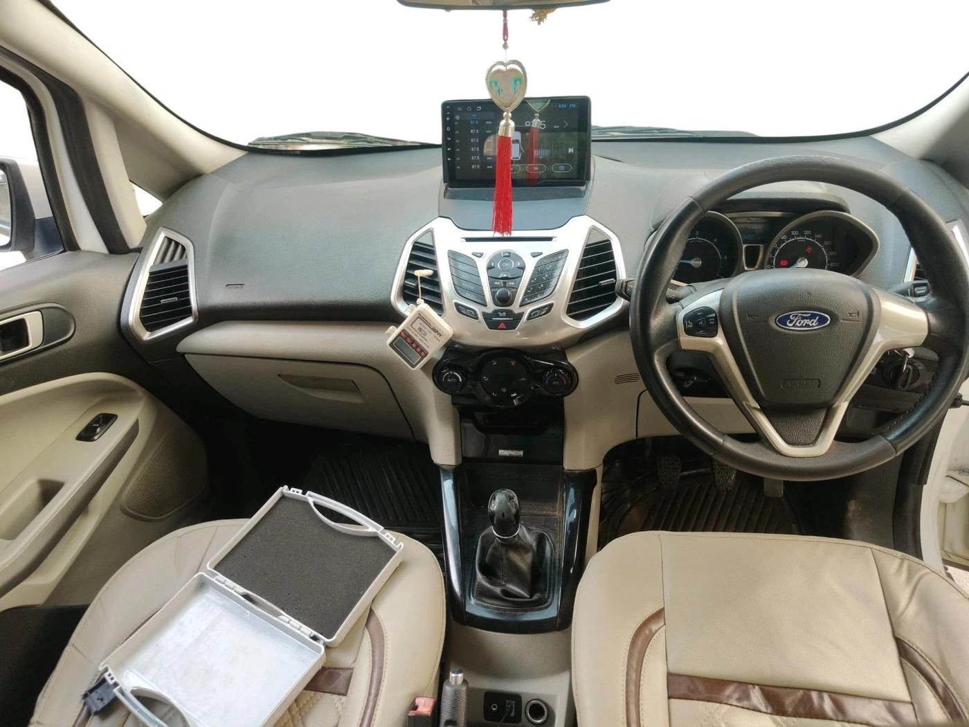 2013 Ford Ecosport TITANIUM 1.5L DIESEL, Diesel, Manual, 93,422 km, interior