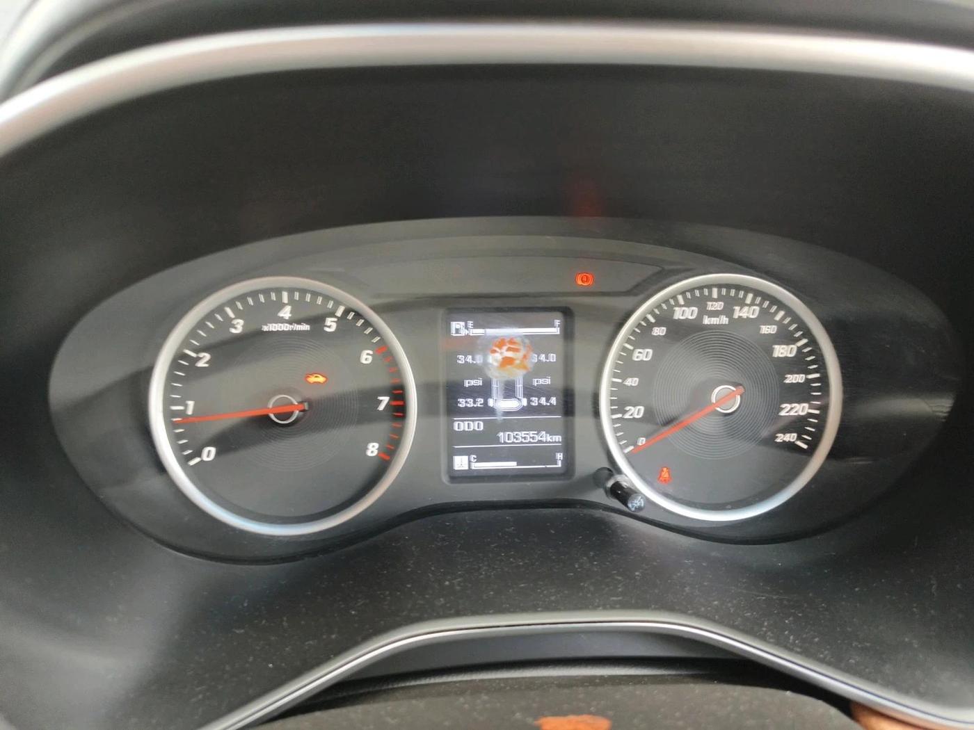 2021 MG HECTOR PLUS SELECT 2.0 DIESEL TURBO MT 7-STR, Diesel, Manual, 1,03,554 km, interior