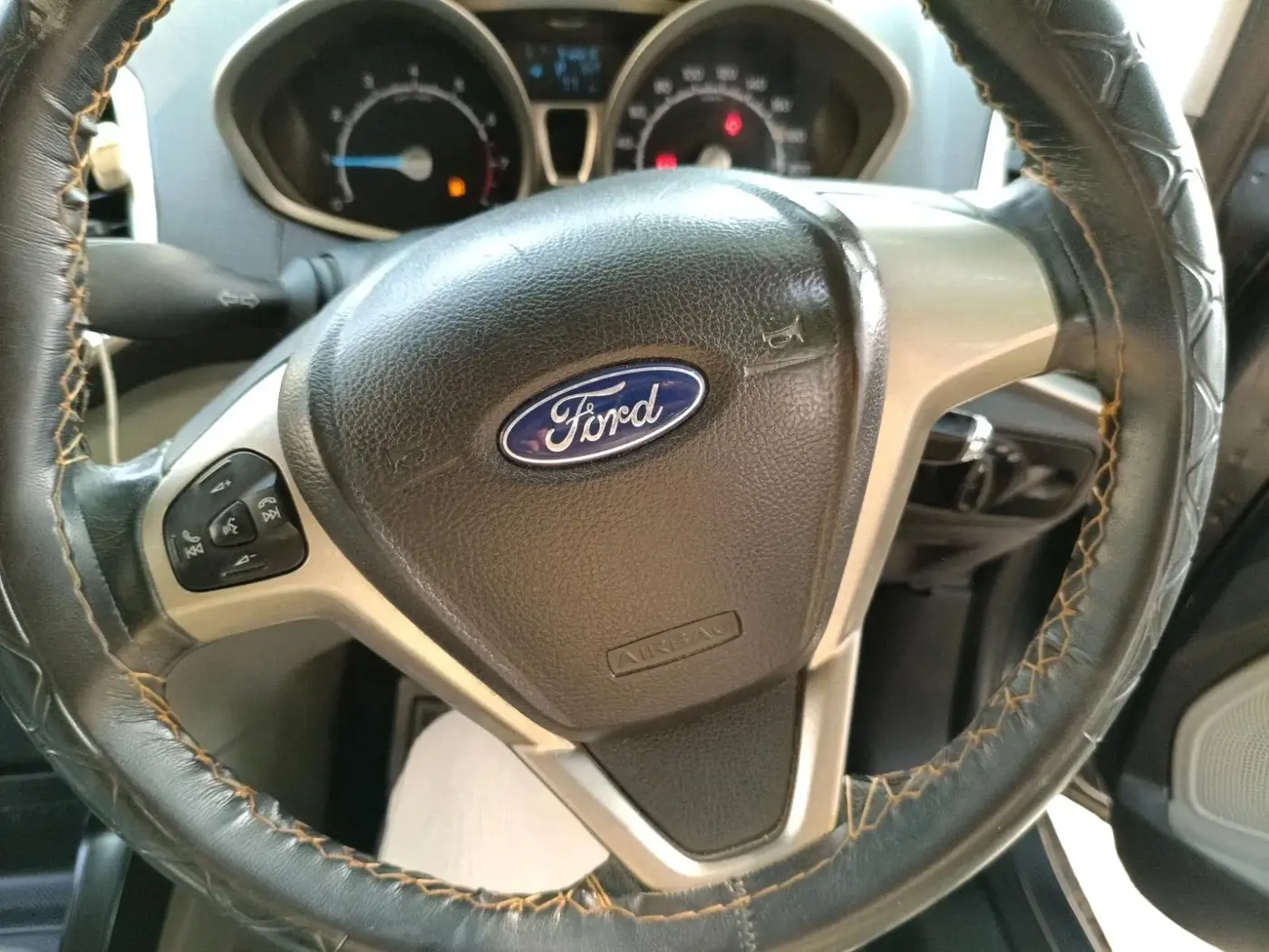 2015 Ford Ecosport TITANIUM 1.5L PETROL AT, Petrol, Automatic, 96,038 km, interior