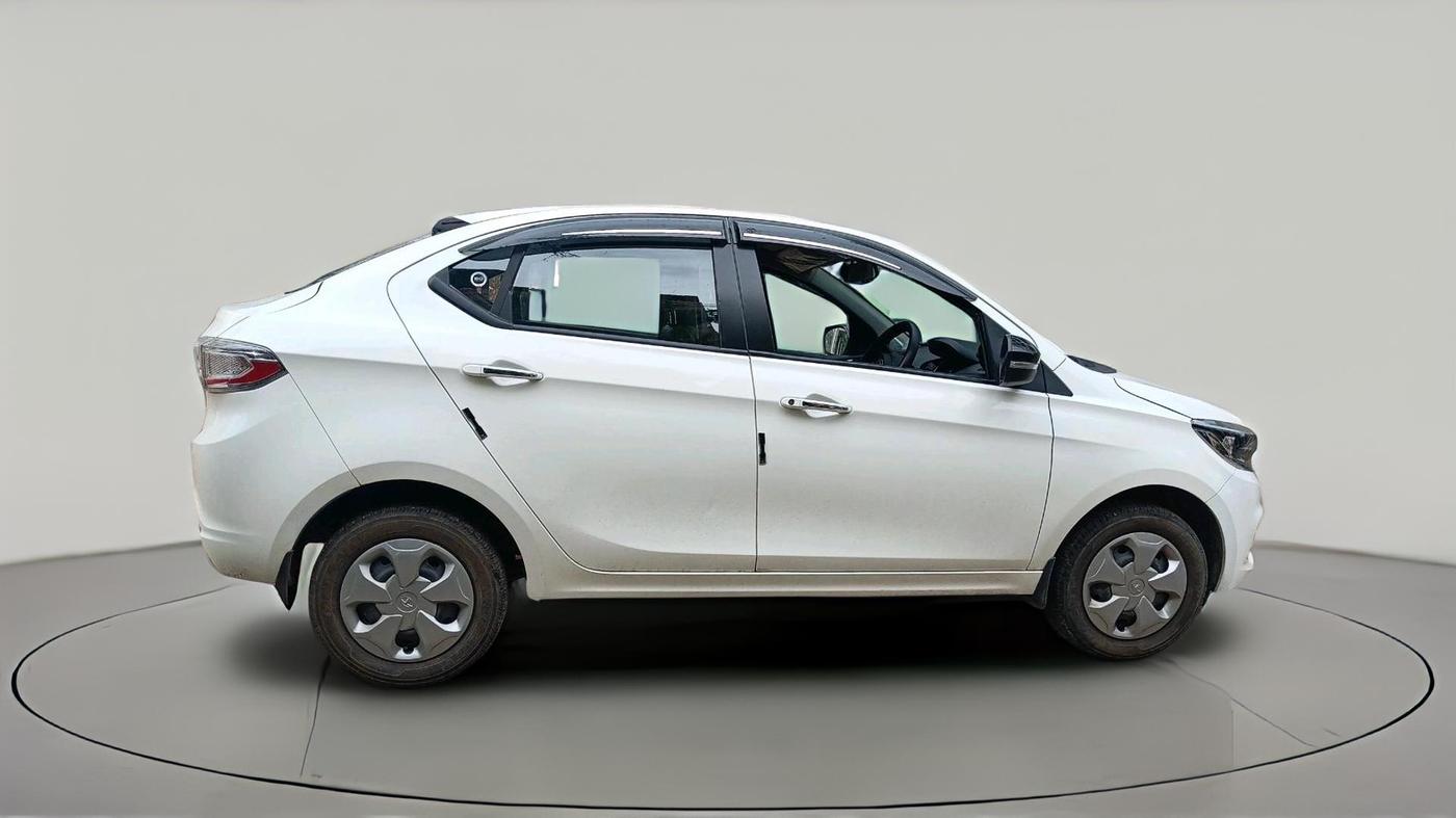 2023 Tata TIGOR XZ PETROL, Petrol, Manual, 21,114 km, exterior