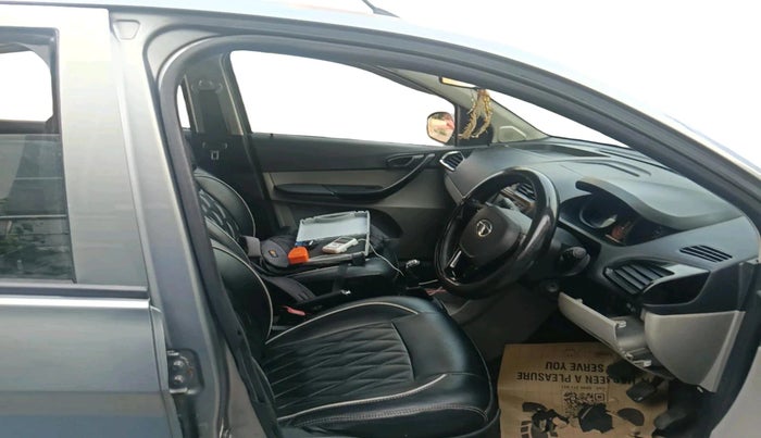 2018 Tata Tiago XT PETROL, Petrol, Manual, 2,18,307 km, interior