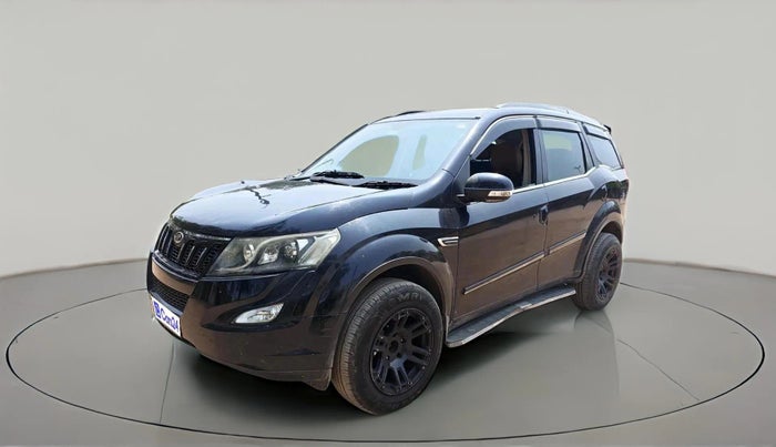 2016 Mahindra XUV500 W6, Diesel, Manual, 1,31,257 km, exterior