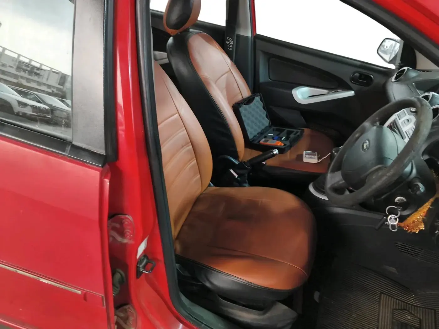 2012 Ford Figo ZXI 1.4 DIESEL, Diesel, Manual, 1,29,014 km, interior