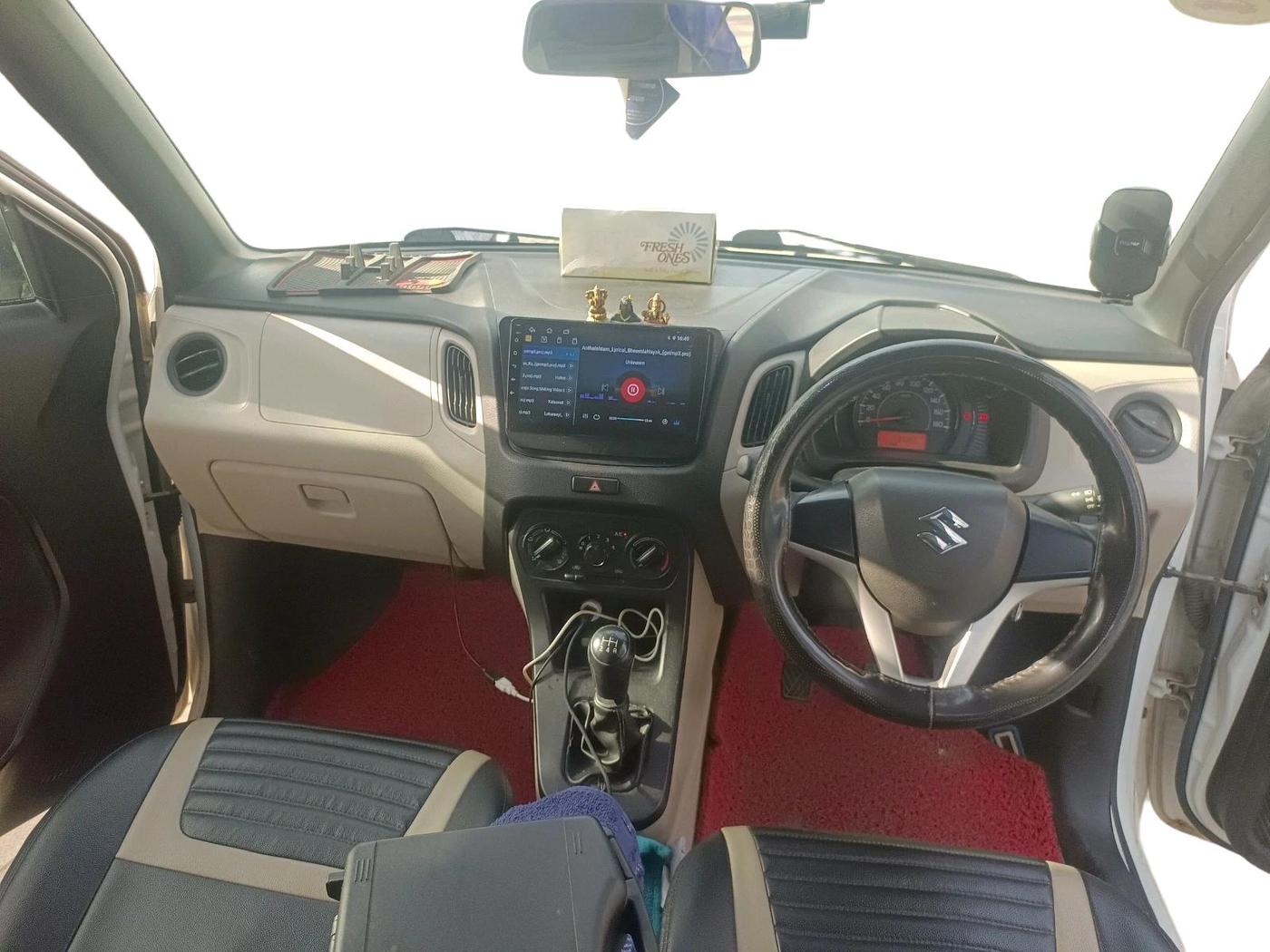 2019 Maruti New Wagon-R VXI 1.0, Petrol, Manual, 83,383 km, interior