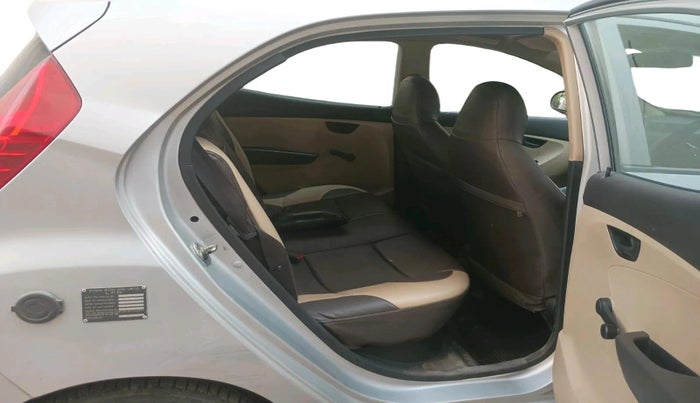 2012 Hyundai Eon MAGNA + LPG, Petrol, Manual, 94,154 km, interior