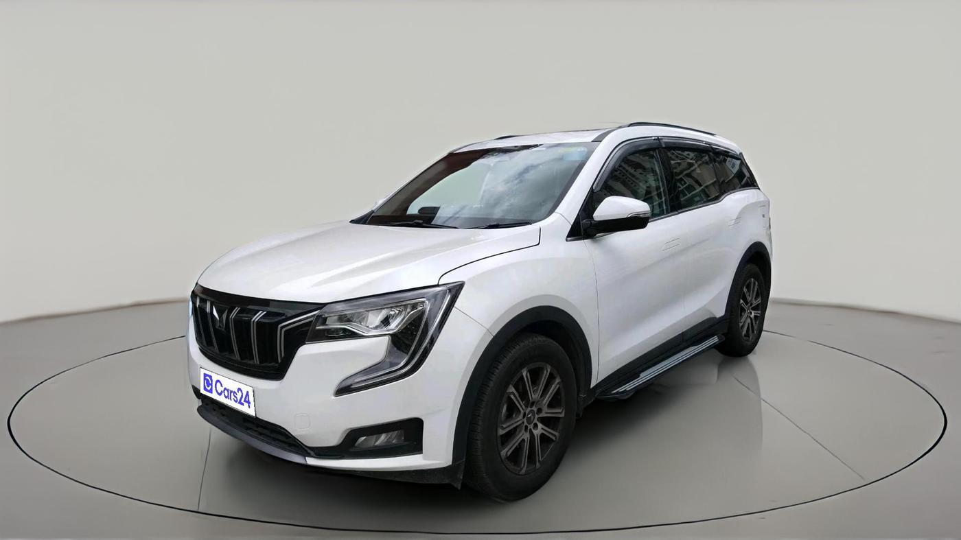 2023 Mahindra XUV700 AX 7 D AT 7 STR, Diesel, Automatic, 21,530 km, exterior