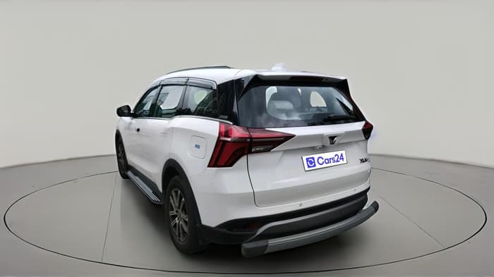 2023 Mahindra XUV700 AX 7 D AT 7 STR, Diesel, Automatic, 21,530 km, exterior