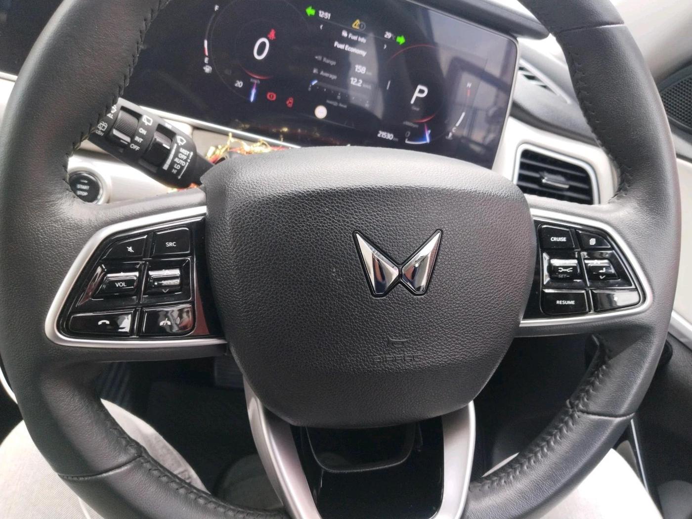 2023 Mahindra XUV700 AX 7 D AT 7 STR, Diesel, Automatic, 21,530 km, interior