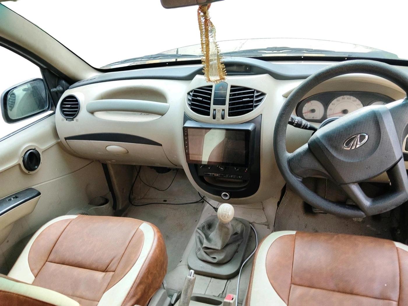2017 Mahindra Xylo D4, Diesel, Manual, 2,39,240 km, interior