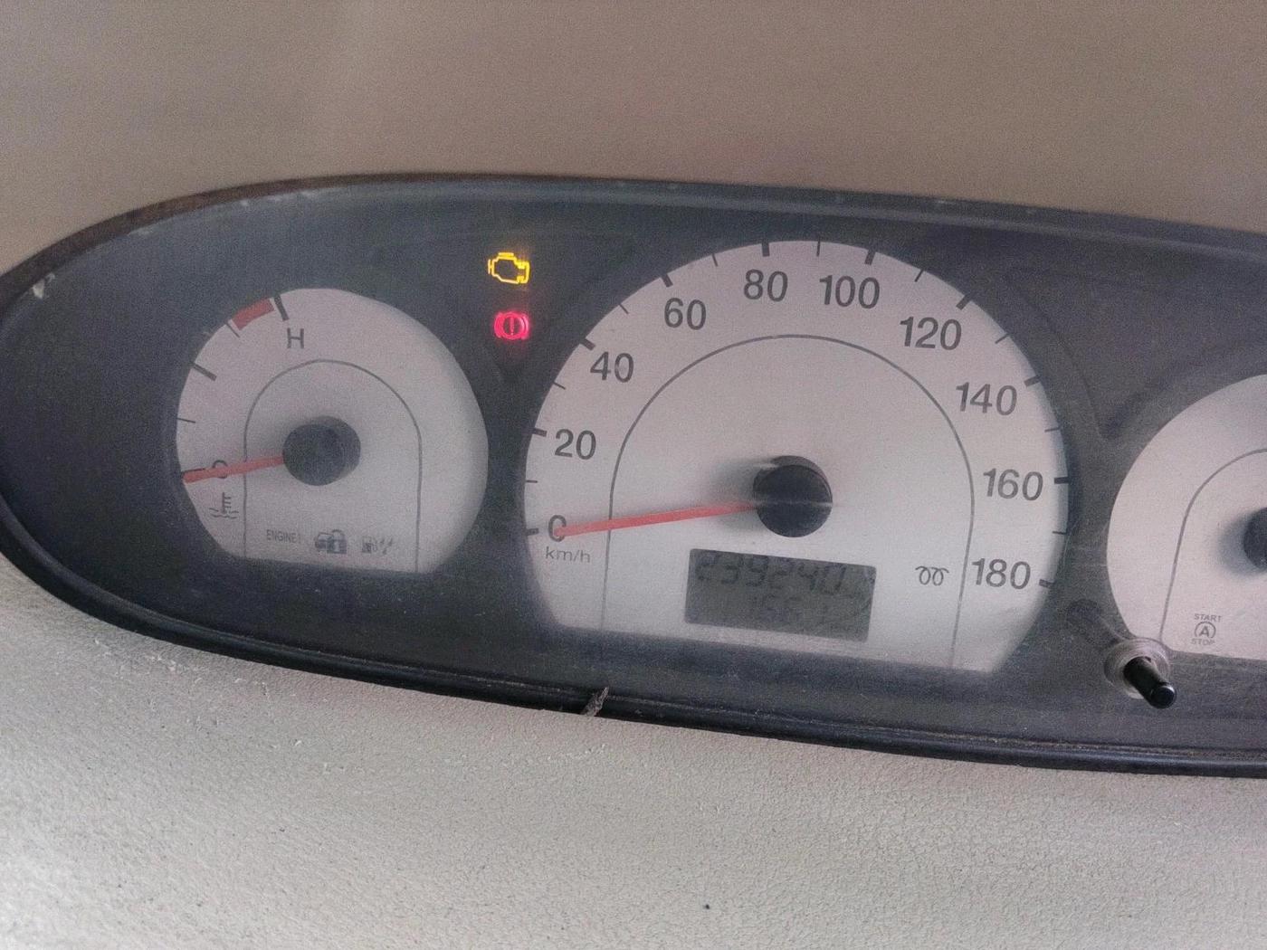 2017 Mahindra Xylo D4, Diesel, Manual, 2,39,240 km, interior