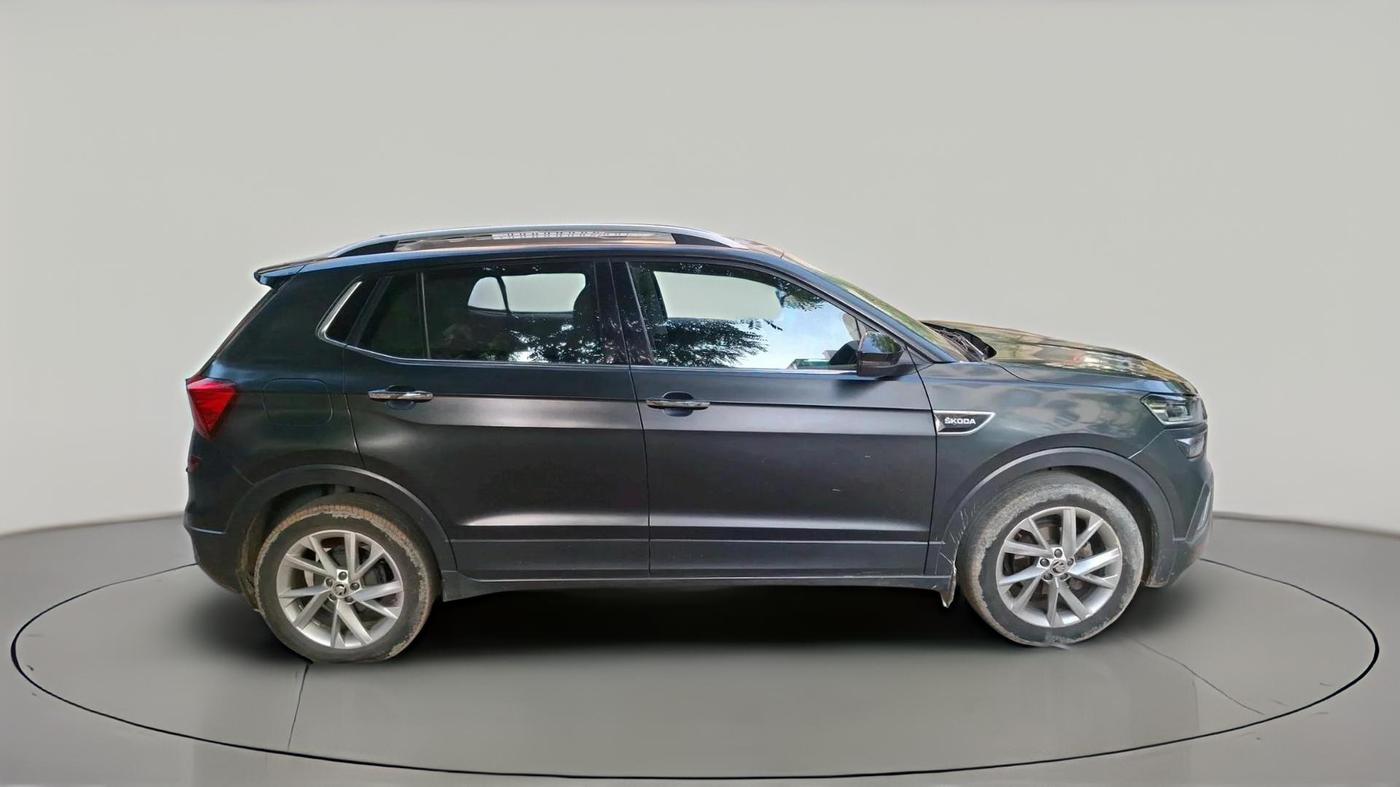2023 Skoda KUSHAQ STYLE 1.0L TSI AT (6 AIRBAGS), Petrol, Automatic, 58,555 km, exterior