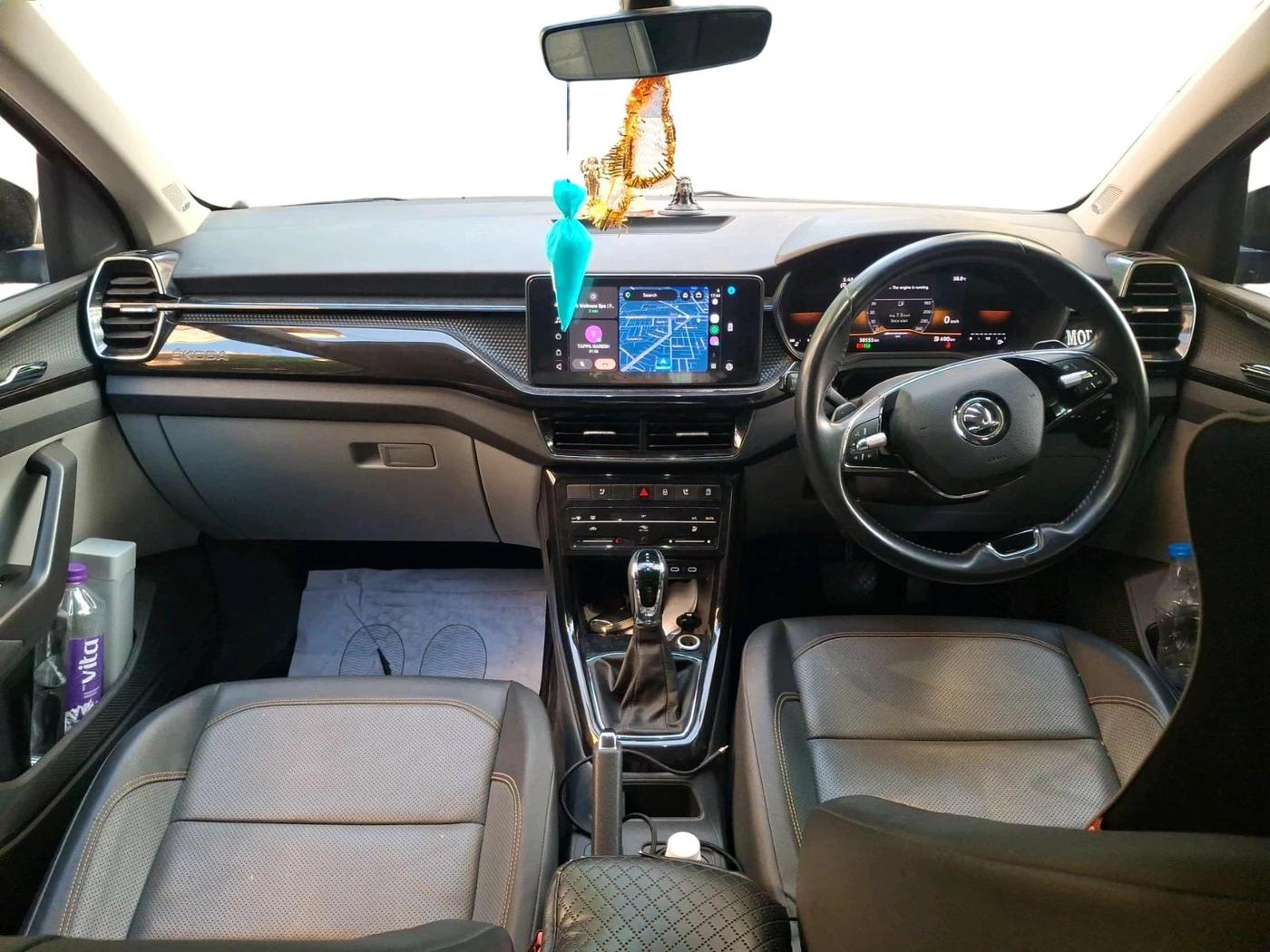 2023 Skoda KUSHAQ STYLE 1.0L TSI AT (6 AIRBAGS), Petrol, Automatic, 58,555 km, interior