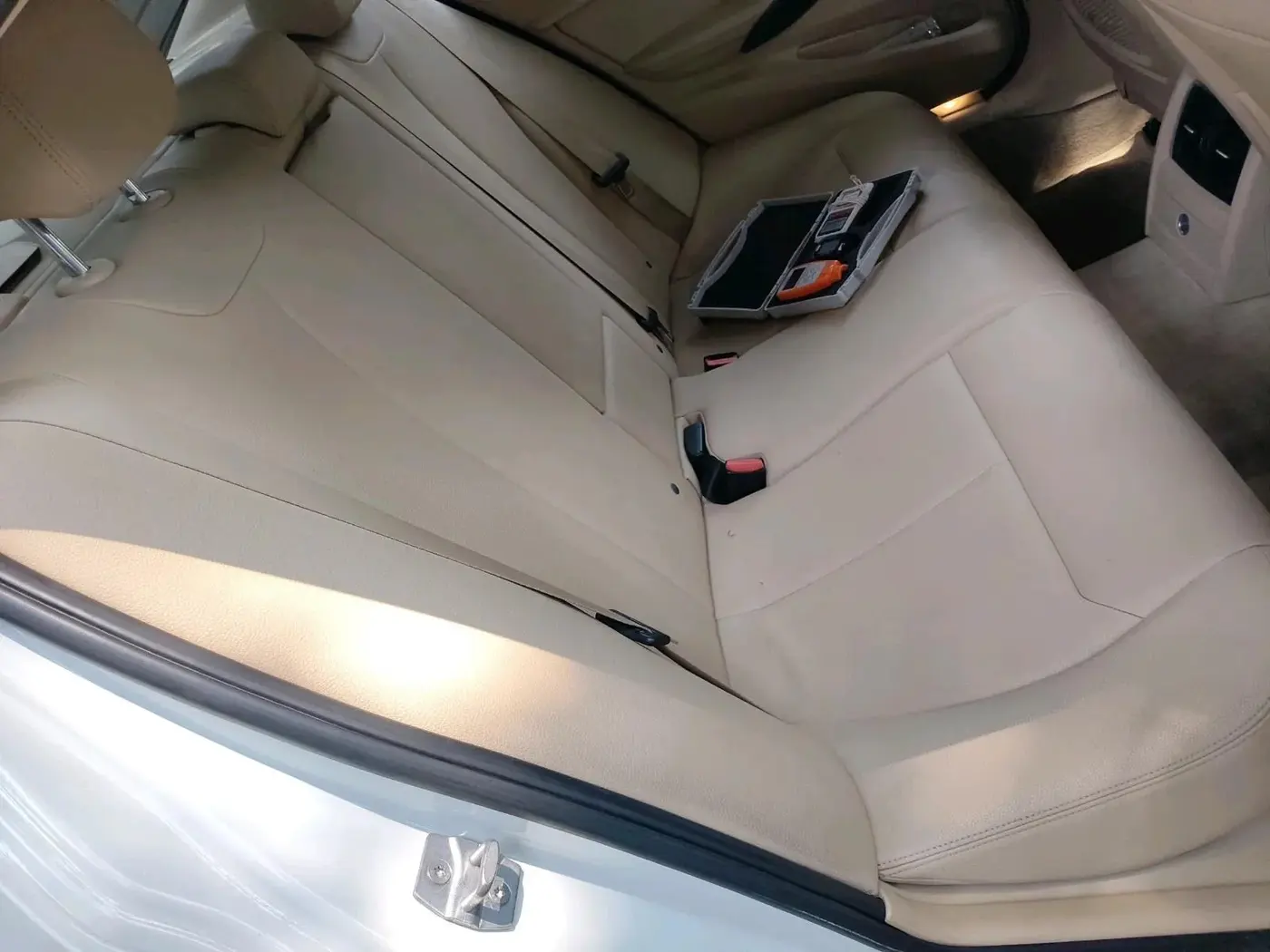 2018 BMW 3 Series 320d Prestige, Diesel, Automatic, 83,850 km, interior