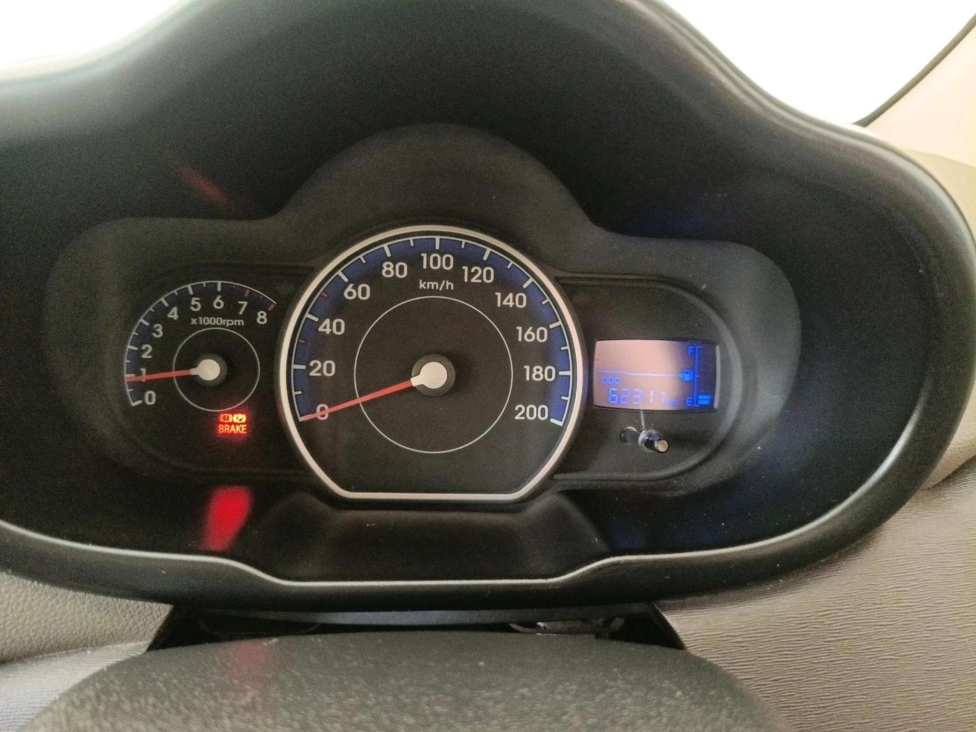 2010 Hyundai i10 MAGNA 1.2, Petrol, Manual, 62,311 km, interior