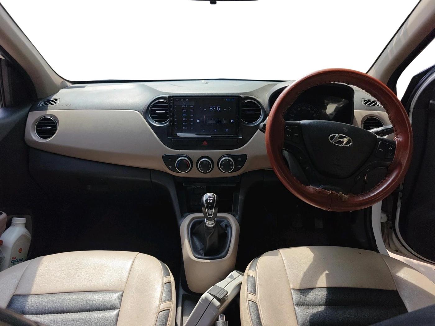 2017 Hyundai Xcent S 1.2 CRDI, Diesel, Manual, 1,21,299 km, interior