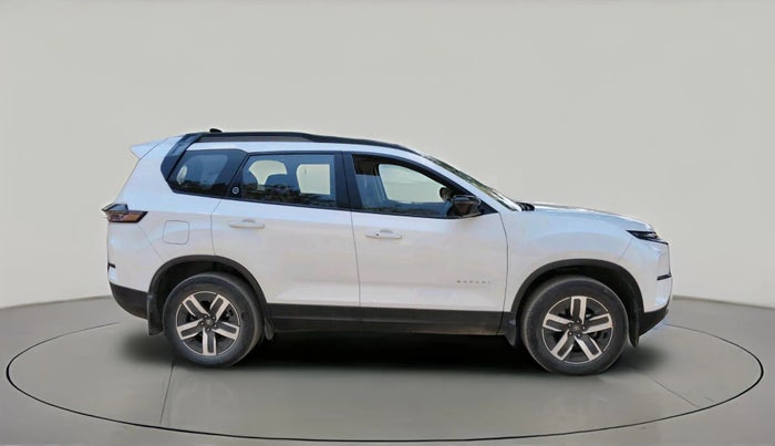 2024 Tata Safari ADVENTURE PLUS AT, Diesel, Automatic, 20,441 km, exterior