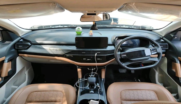 2024 Tata Safari ADVENTURE PLUS AT, Diesel, Automatic, 20,441 km, interior