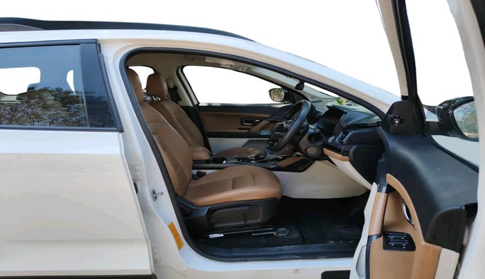 2024 Tata Safari ADVENTURE PLUS AT, Diesel, Automatic, 20,441 km, interior