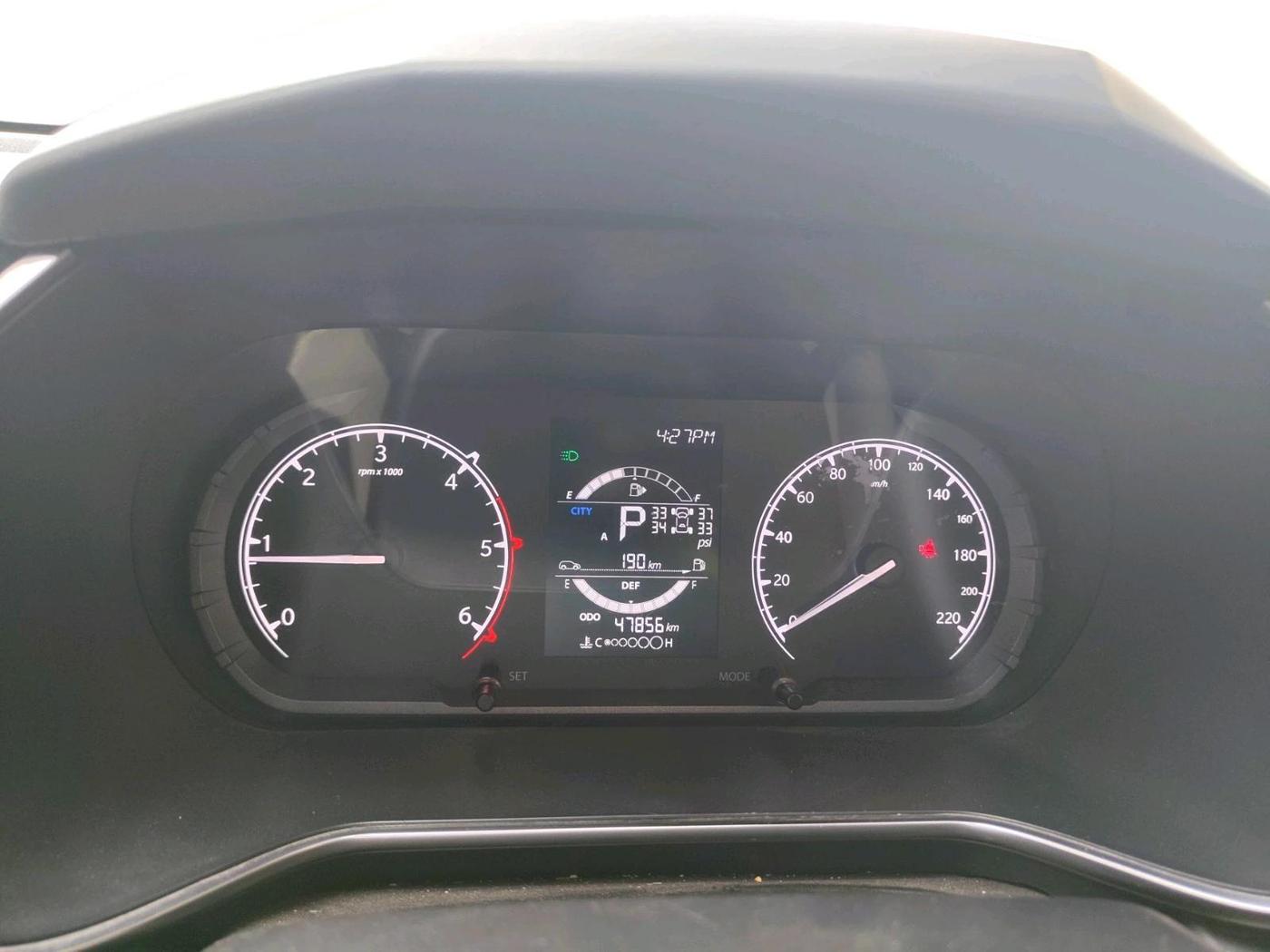 2022 Tata Safari XTA PLUS, Diesel, Automatic, 47,856 km, interior