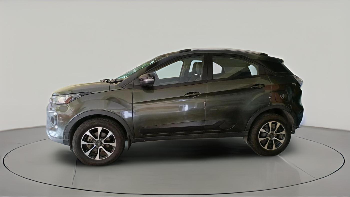 2021 Tata NEXON XZA PLUS SUNROOF DIESEL, Diesel, Automatic, 95,619 km, exterior