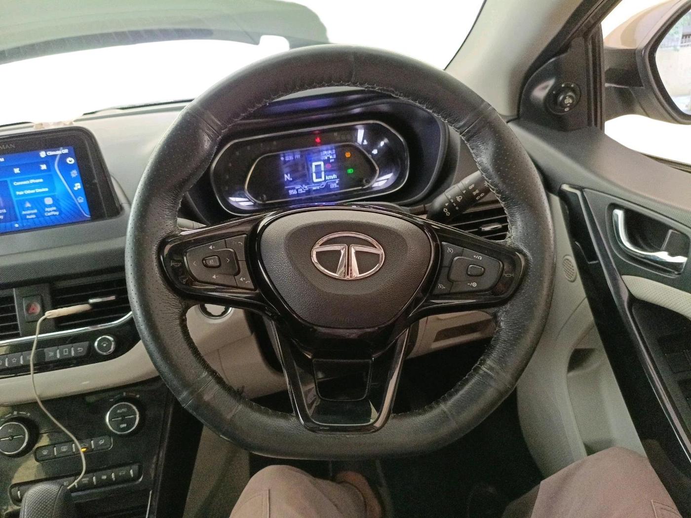 2021 Tata NEXON XZA PLUS SUNROOF DIESEL, Diesel, Automatic, 95,619 km, interior