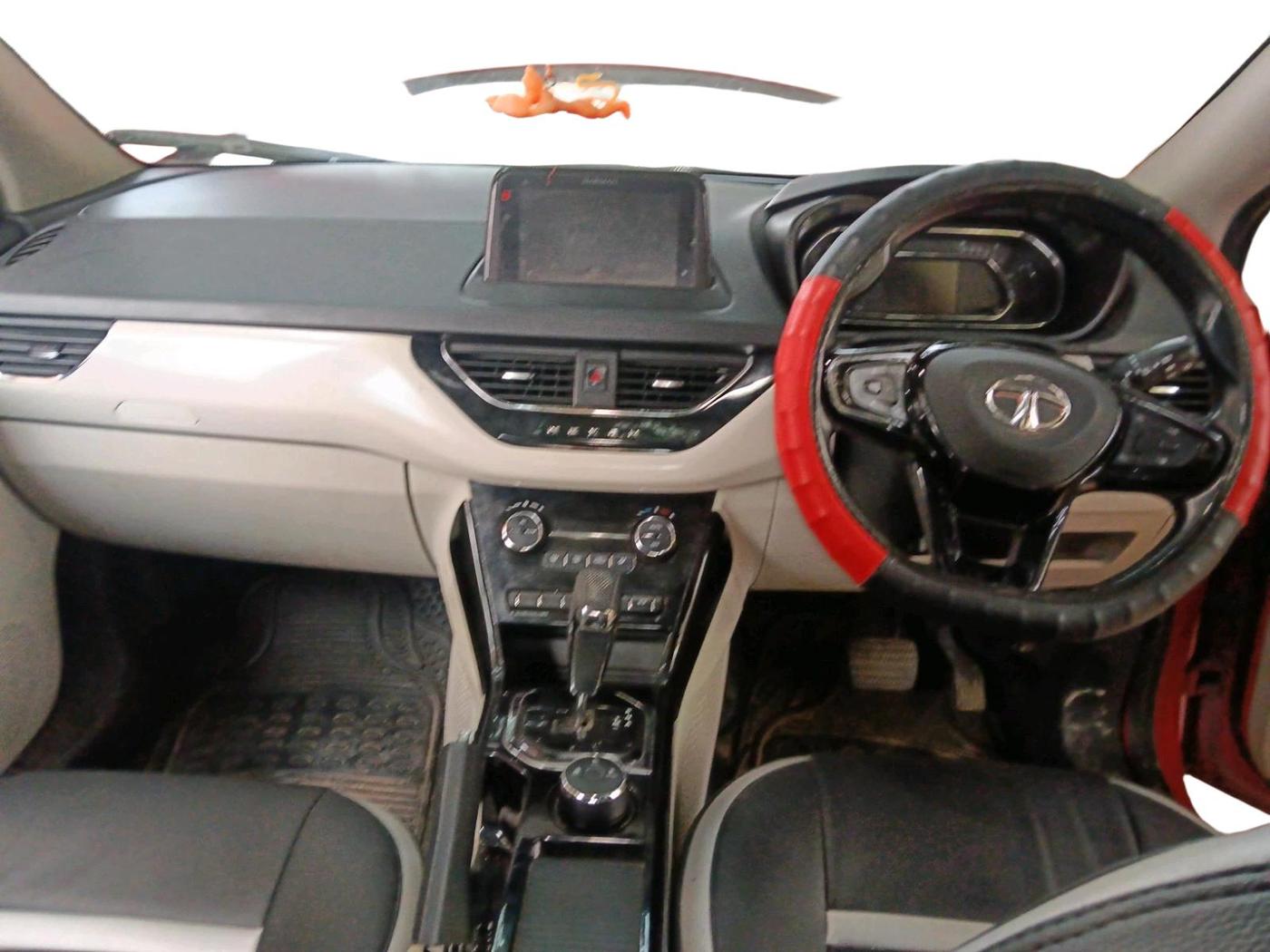 2022 Tata NEXON XZA PLUS (O) DIESEL, Diesel, Automatic, 9,50,000 km, interior