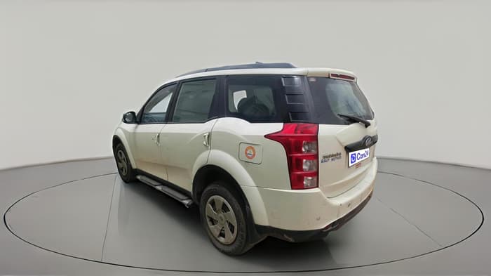 2016 Mahindra XUV500 W6, Diesel, Manual, 1,48,859 km, exterior
