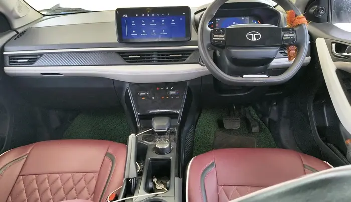 2024 Tata NEXON CREATIVE PLUS S 1.5 REVOTORQ 6 AMT, Diesel, Automatic, 45,000 km, interior