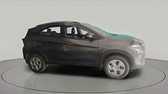 2025 Tata NEXON PURE SUNROOF 1.2 PETROL, Petrol, Manual, 14,394 km, exterior