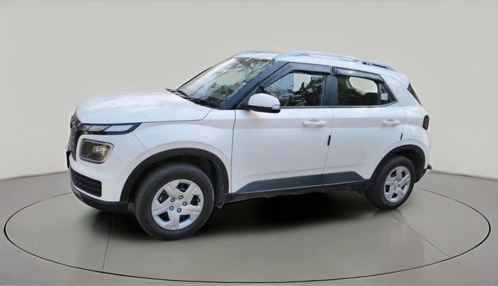 2022 Hyundai VENUE SX 1.2 PETROL, Petrol, Manual, 28,114 km, exterior