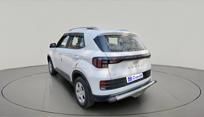 2022 Hyundai VENUE SX 1.2 PETROL, Petrol, Manual, 28,114 km, exterior