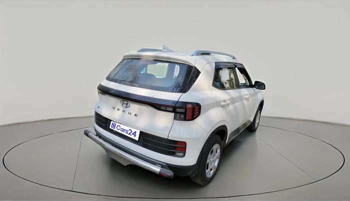 2022 Hyundai VENUE SX 1.2 PETROL, Petrol, Manual, 28,114 km, exterior