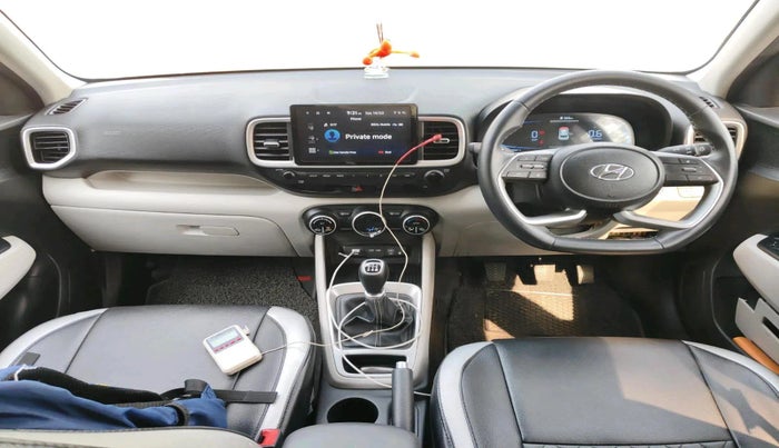 2022 Hyundai VENUE SX 1.2 PETROL, Petrol, Manual, 28,114 km, interior