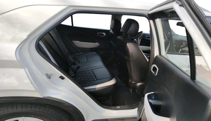 2022 Hyundai VENUE SX 1.2 PETROL, Petrol, Manual, 28,114 km, interior