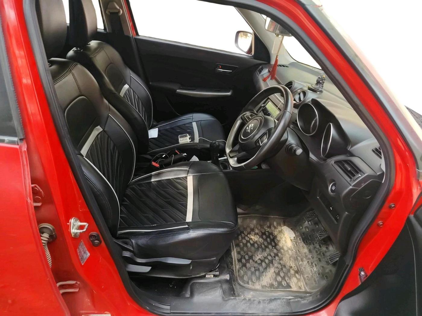 2018 Maruti Swift ZDI, Diesel, Manual, 1,33,676 km, interior