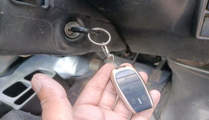 2020 Maruti Eeco 5 STR WITH A/C+HTR, Petrol, Manual, 28,351 km, interior