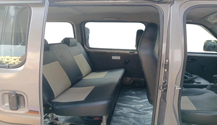 2020 Maruti Eeco 5 STR WITH A/C+HTR, Petrol, Manual, 28,351 km, interior