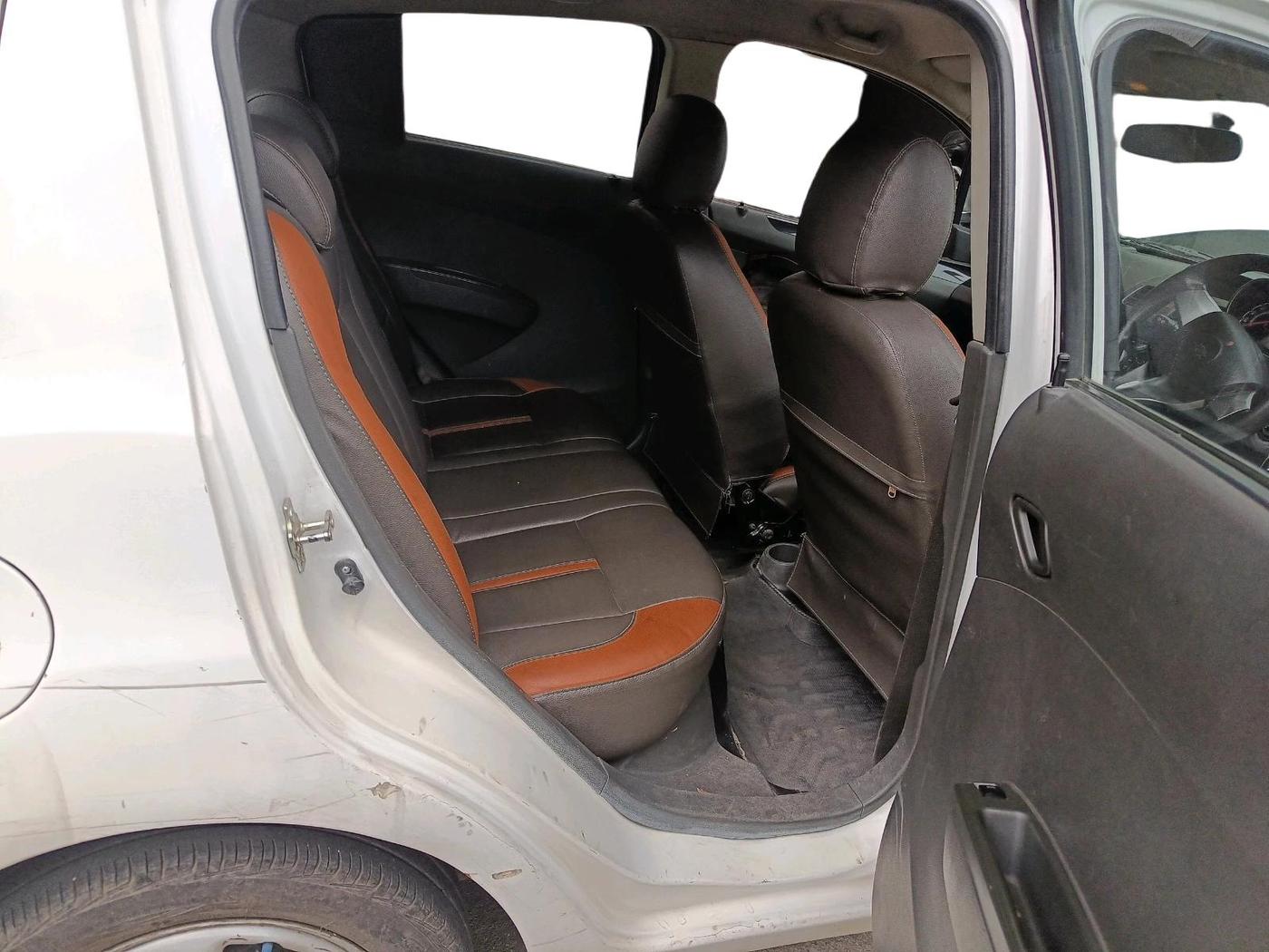 2011 Chevrolet Beat LT PETROL, Petrol, Manual, 53,952 km, interior