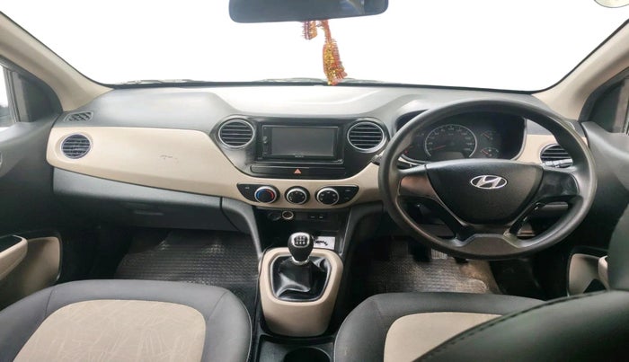 2014 Hyundai Grand i10 SPORTZ 1.2 KAPPA VTVT, Petrol, Manual, 97,145 km, interior